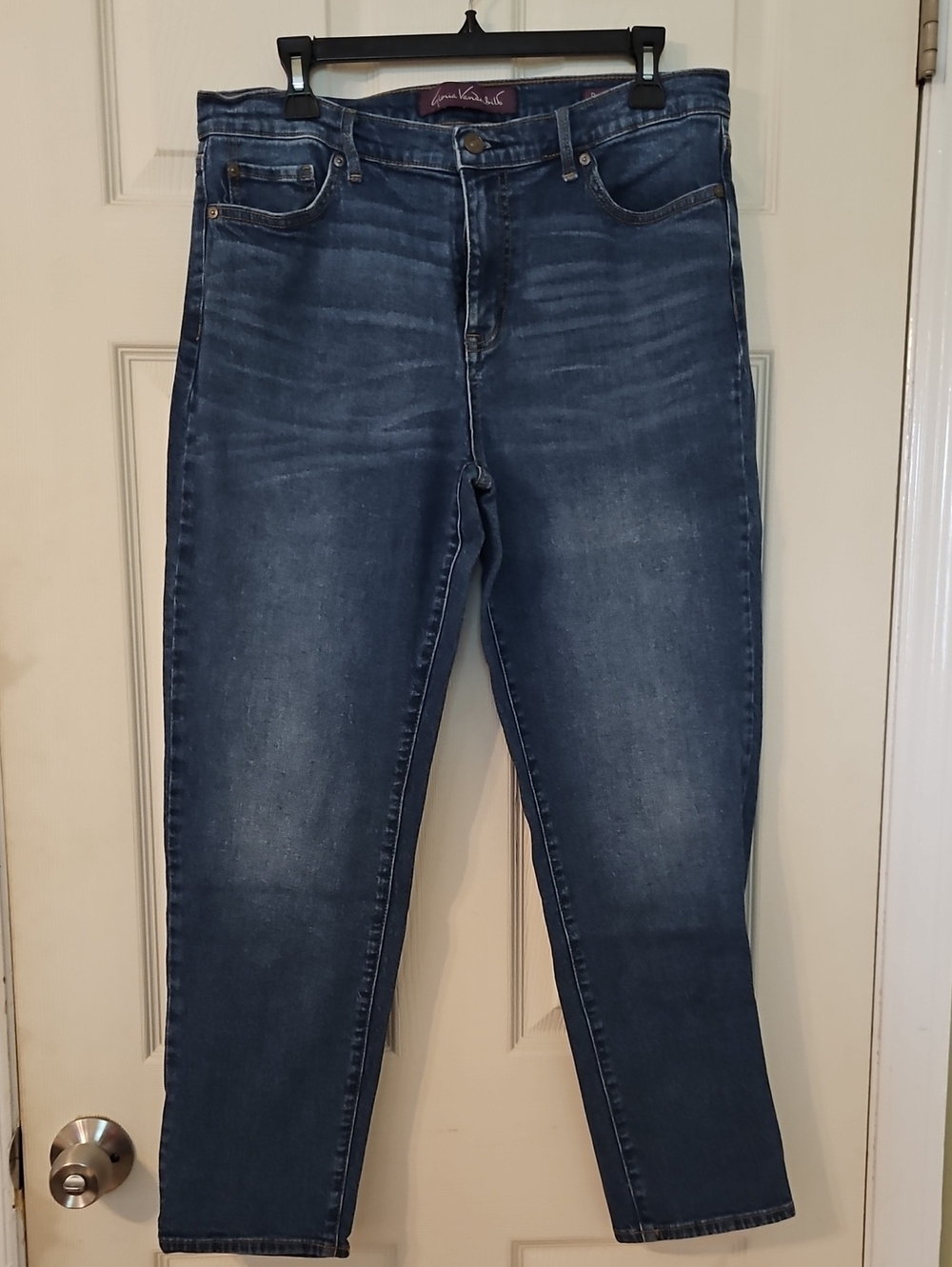 Gloria Vanderbilt Dark Blue High-Rise Slim Straight Jeans